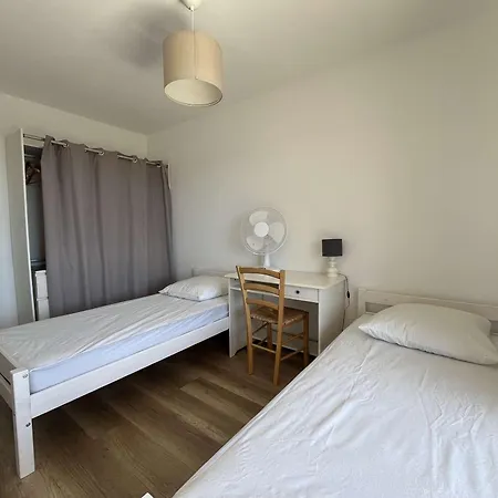 Magnifique T3 Renove - Terrasse Vue - Parking - Fr-1-308-208 Lägenhet