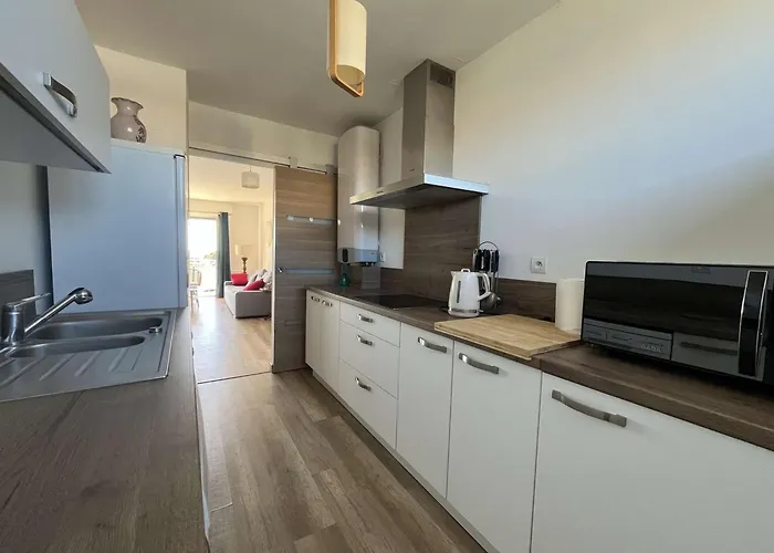 Magnifique T3 Renove - Terrasse Vue - Parking - Fr-1-308-208 Lägenhet *